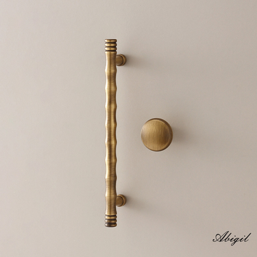 Bamboo_Cabinet_Handle Abigil_Antique_Brass  Classics