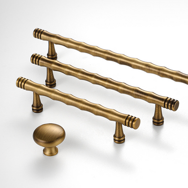 Bamboo_Cabinet_Handle Abigil_Antique_Brass  Classics