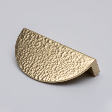 Luna Semi Round D-Pull Handle-Hammered Brass
